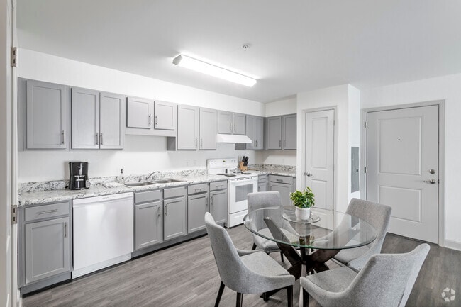 2 BR, 2 BA - 1,064 SF