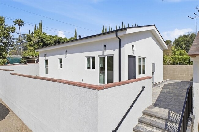 Photo - 1431 Montgomery Ave