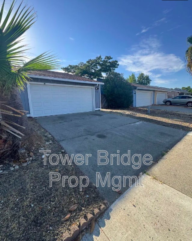 7516 Whisperwillow Dr