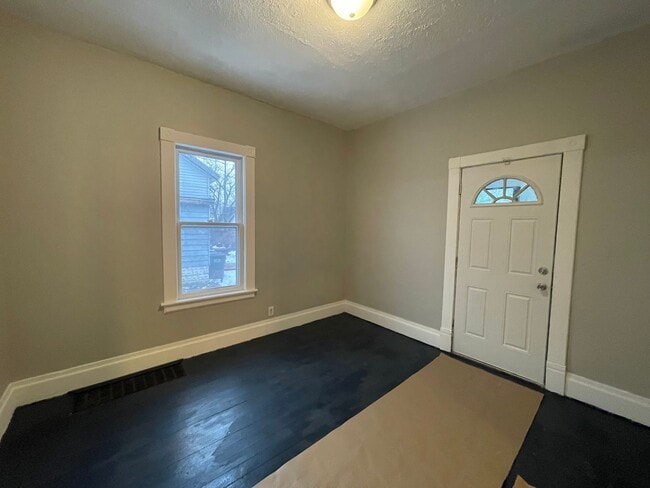 Photo - Three Bedroom Home in Kalamazoo