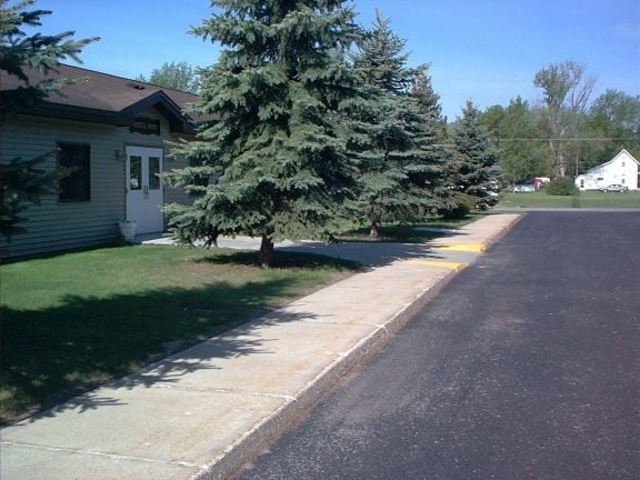 Front Entry Way - Horsell Manor