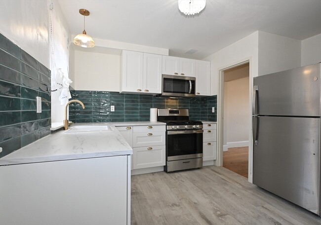 Photo - 465 Arborway Apartments Unit 13