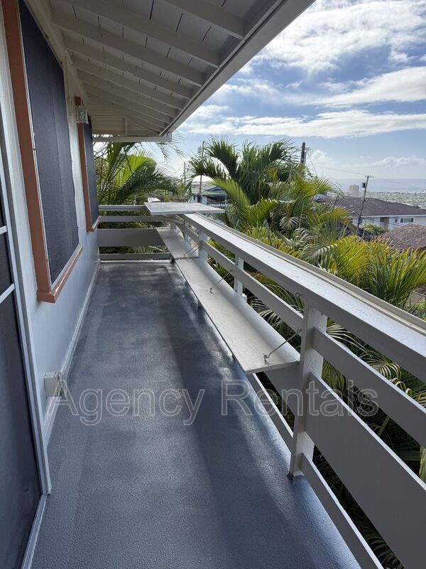 Photo - 1533 Pualele Pl