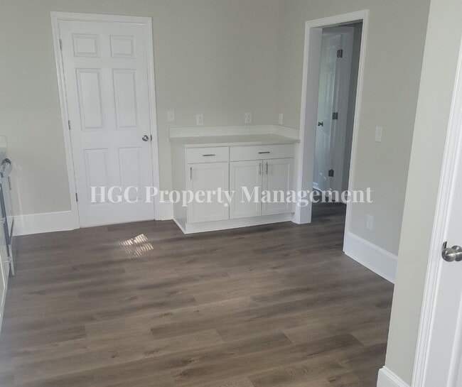 Photo - 502 Wooten St