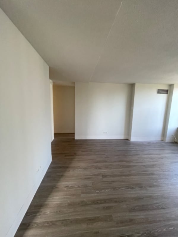 Photo - 2177 N State St