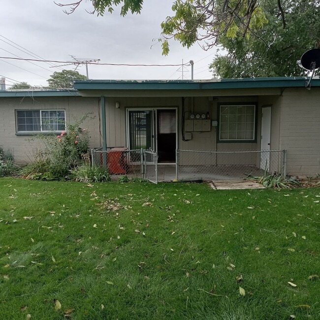 Photo - 971-983 W Idaho Ave Unidad 971 W Idaho Ave.