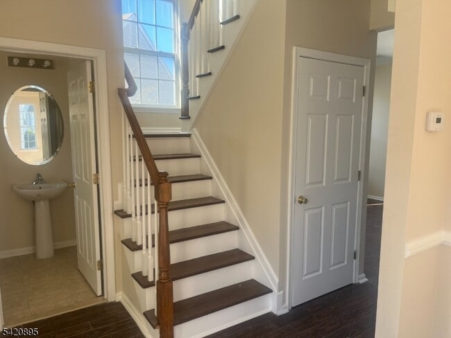 Photo - 329 Winding Hill Dr