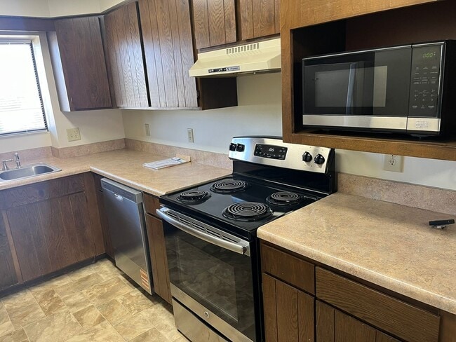 Photo - Windsor Square condo