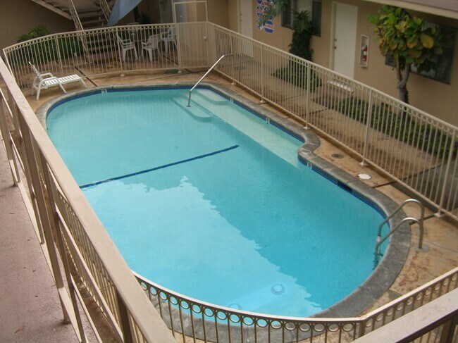 Photo - Hyde Park Apartments