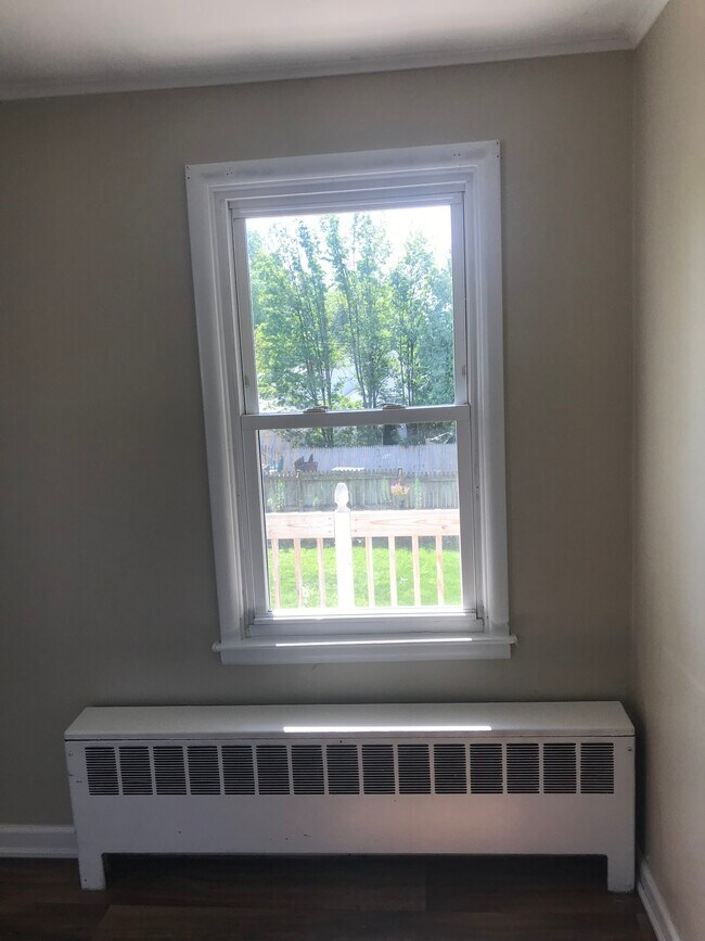 34B N Elmhurst Ave Apartments For Rent in Colonie, NY