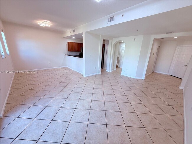 Photo - 11202 NW 83rd St Unit 207