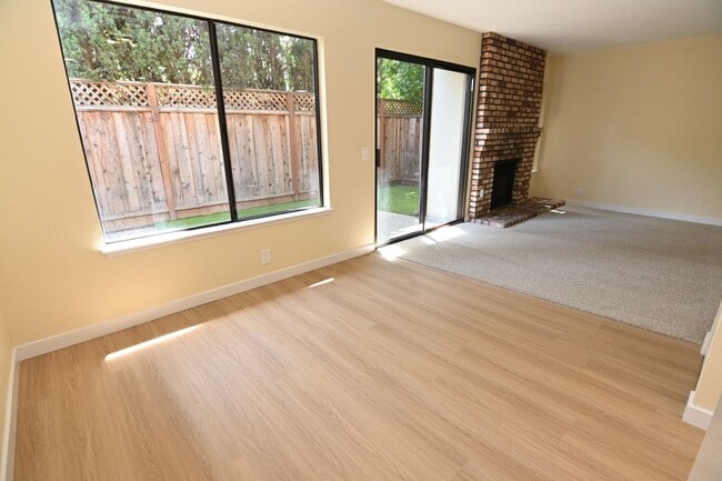Photo - 347 W Rincon Ave