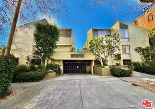 Photo - 1825 Thayer Ave
