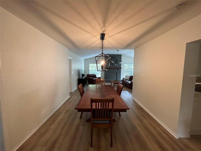 Photo - 6000 13th St N