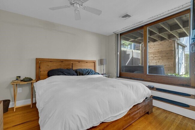 Photo - 176 H St Unidad 1