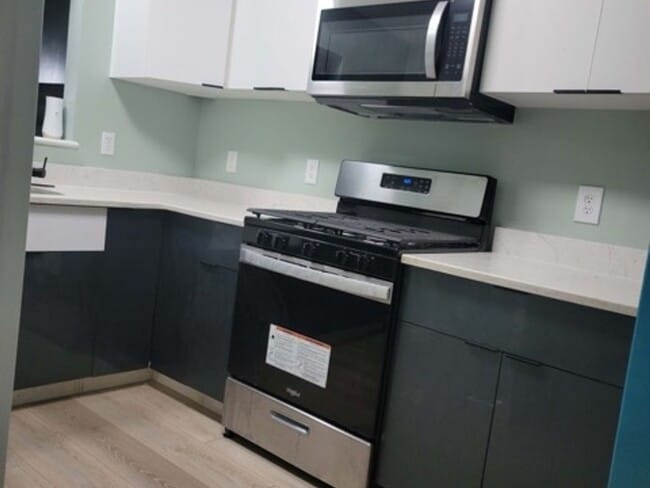 Photo - 190 Dwight St