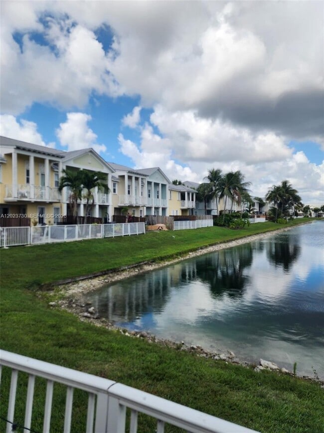 Photo - 7510 NW 107th Pl