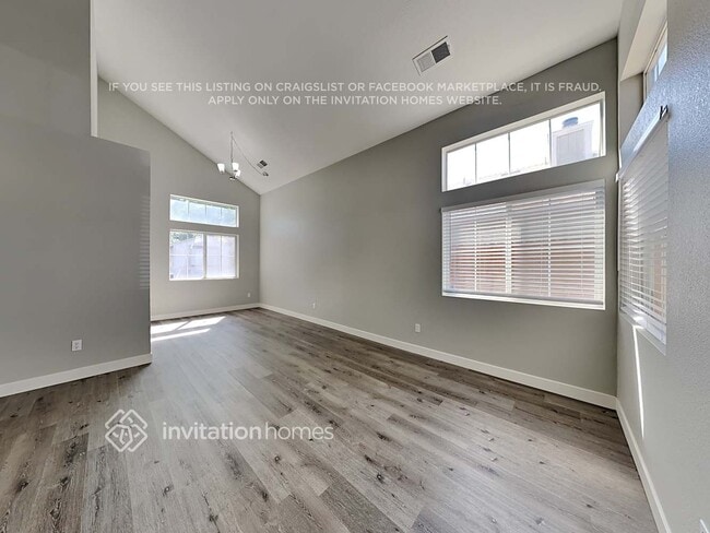 Photo - 8374 Hillsbrook Dr