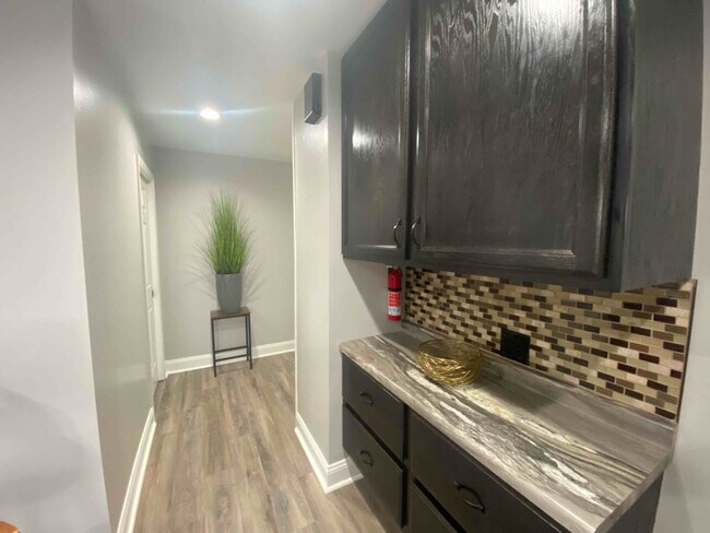 Photo - 1204 Philadelphia St