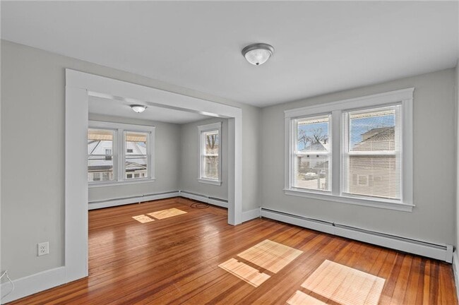 Photo - 28 Island Ave