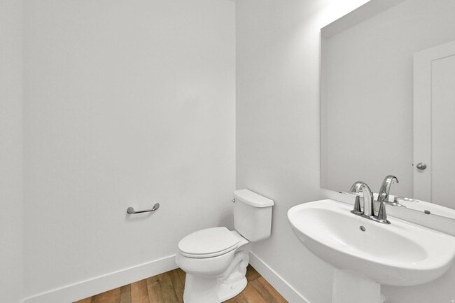 Photo - 2147 Kimber Ln