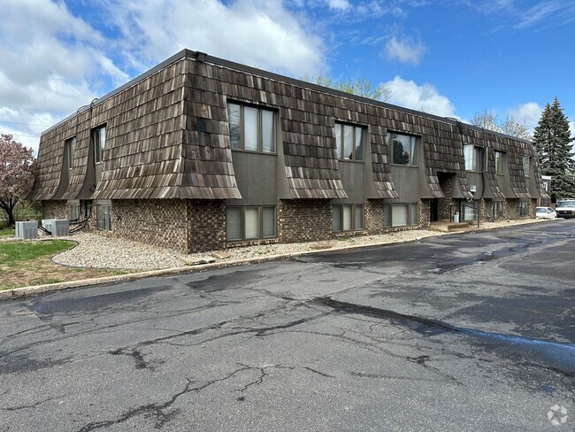 Building Photo - Cliffwood Apartments II Unit Apt 2