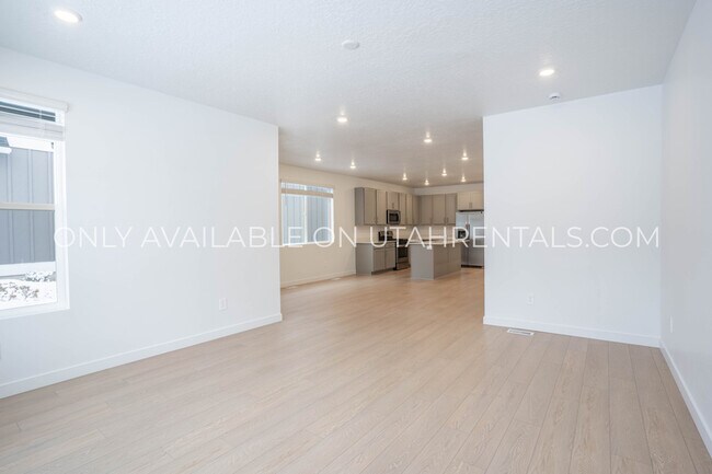 Photo - 4941 Willowstone Dr
