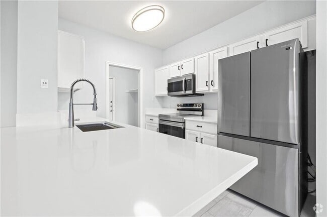 Building Photo - 1700 Constantino Cir Rental