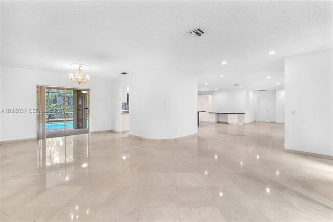 Photo - 3441 N Hills Dr