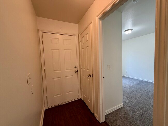 Photo - 297 Graystone Cir Unit 1