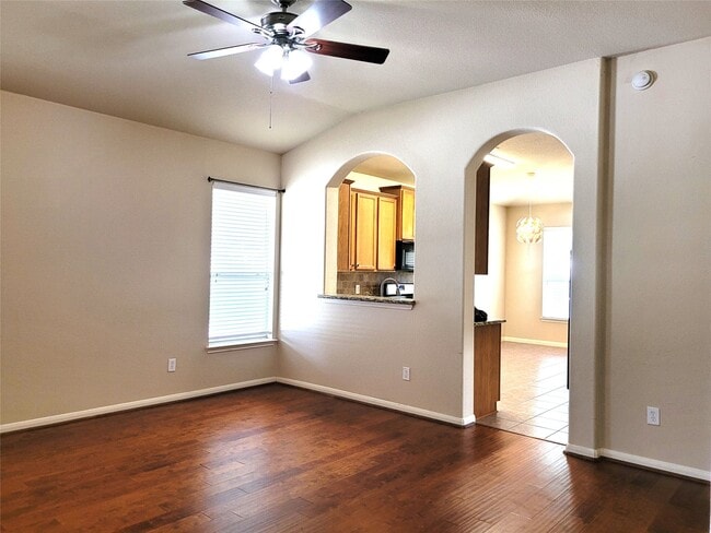 Photo - 6042 Starbrook Creek Dr