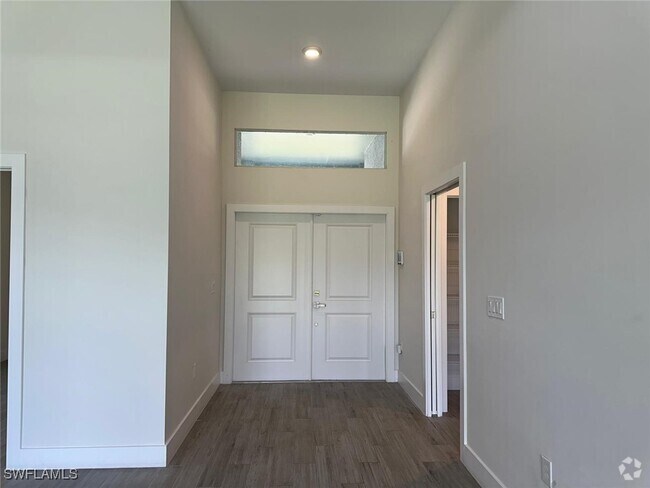 Building Photo - 617 North Ave Rental