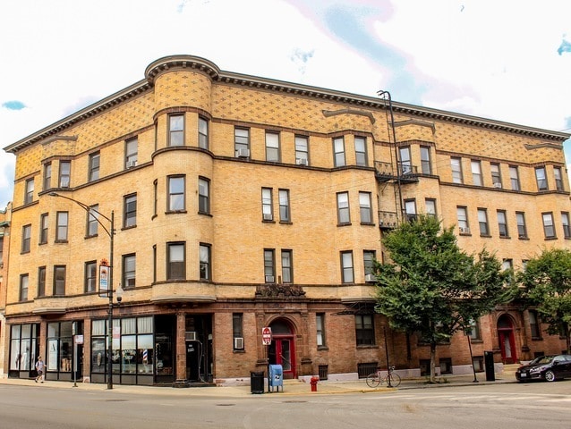 Building Photo - 668 W Oakdale Ave Unit 4