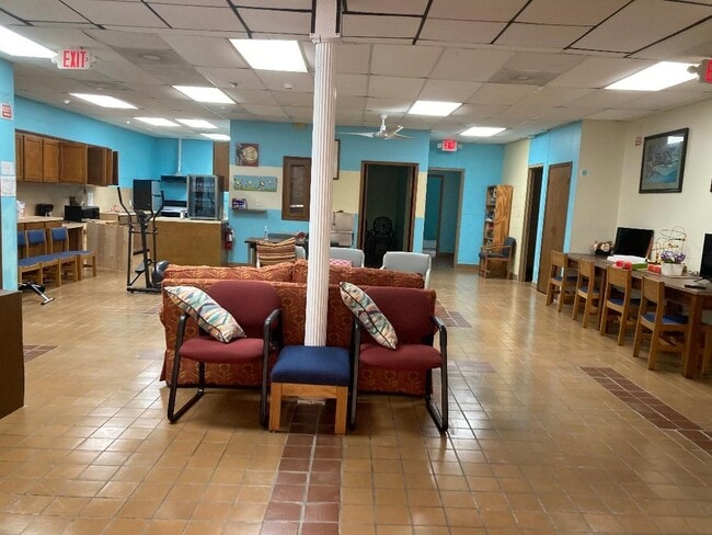 Photo - 11001 Fondren Rd