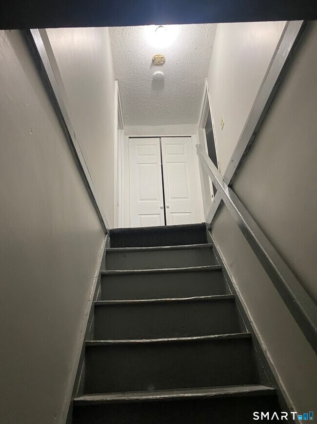 Photo - 1880 Seaview Ave Unidad 3