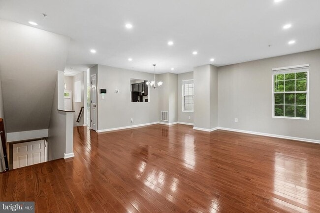 Photo - 10737 Kitchener Ct