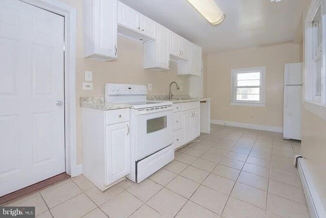 Photo - 51 Hillman Ave