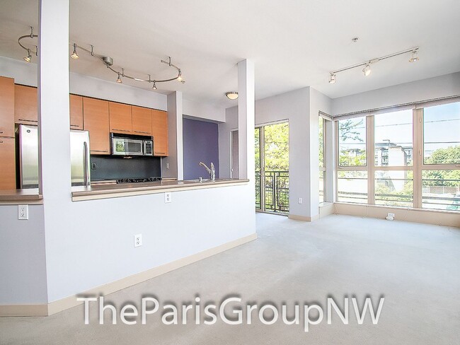 Exceptional Capitol Hill 972sf 2BR *Free G... - Exceptional Capitol Hill 972sf 2BR *Free G... House