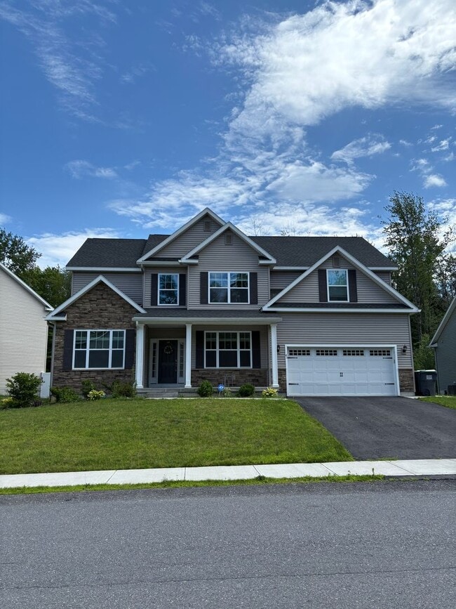 Charming 4 bedroom 3 bath in Ballston Lake # - Charming 4 bedroom 3 bath in Ballston Lake # House
