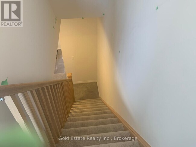 Photo - 51 Sparrow Ave