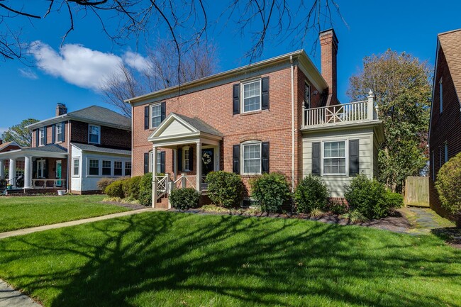 Photo - 4524 Fitzhugh Ave Unit #2