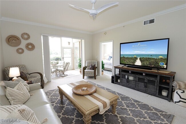 Building Photo - 26160 Clarkston Dr Unit 105