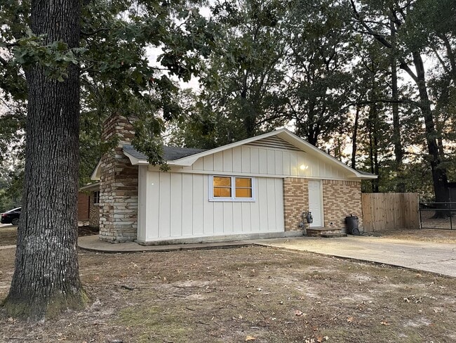 Photo - 3323 Cherry St
