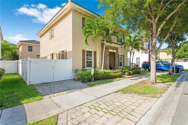 Photo - 16946 SW 90th Terrace Casa
