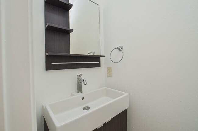 Building Photo - 5315 Fairweather Ct