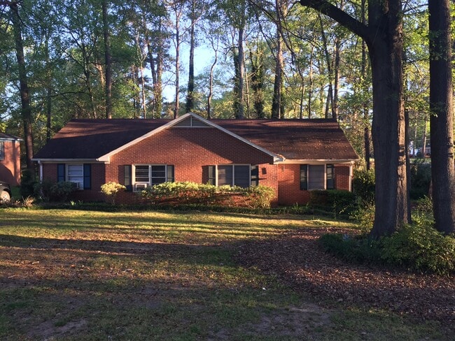 Building Photo - 1034 N PIERCE AVE Unit 1034 N. Pierce