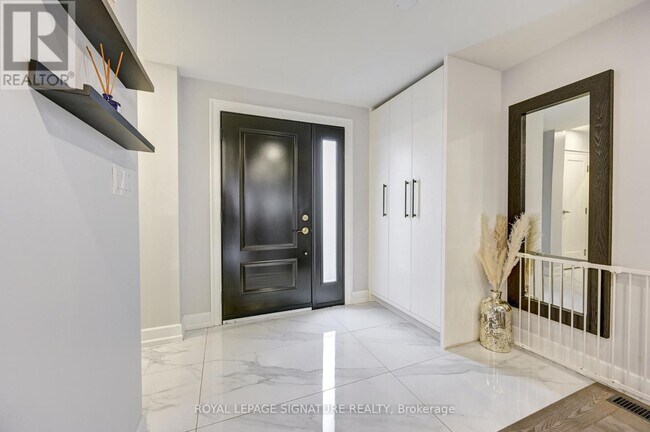 Photo - 3035 Saracen Ct