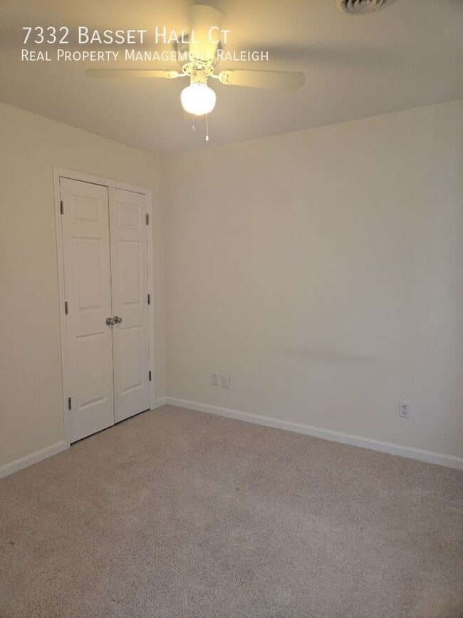 Photo - 7332 Bassett Hall Ct