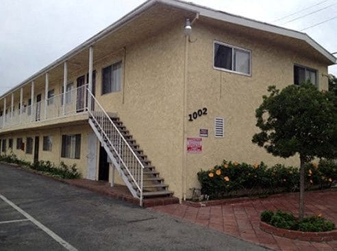 1002 Lakme Ave.