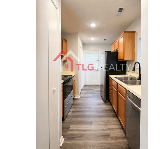 Photo - 3821 Rosedown Dr